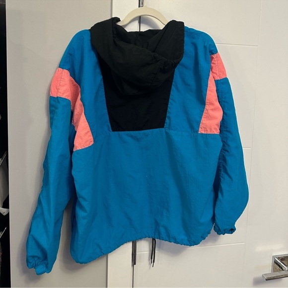 Vintage Pullover Windbreaker - Picture 6 of 6